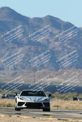 media/Nov-23-2025-Speed Ventures (Sun) [[88f20b6e61]]/6-Yellow Group/Session 1 (Turns 16 and 17 Exit)/